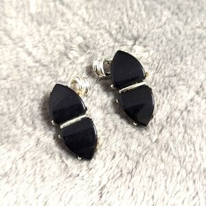 Vintage 80's Black Acrylic and Silvertone Clip Earrings